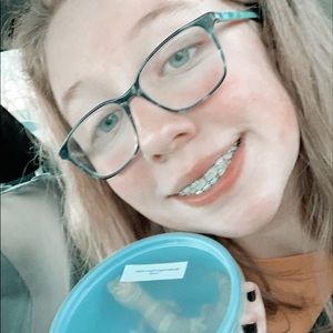 Meet your Posher, Emma